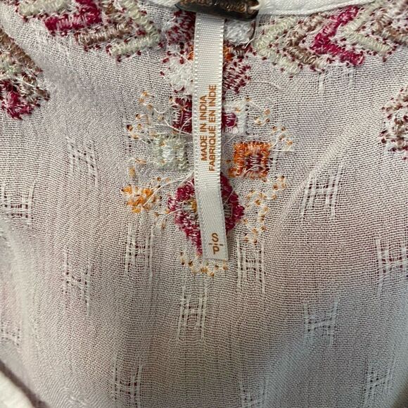 Free People Womens Tunic Size M White V-Neck Button Up Long Sleeve Embroidered - Picture 9 of 10